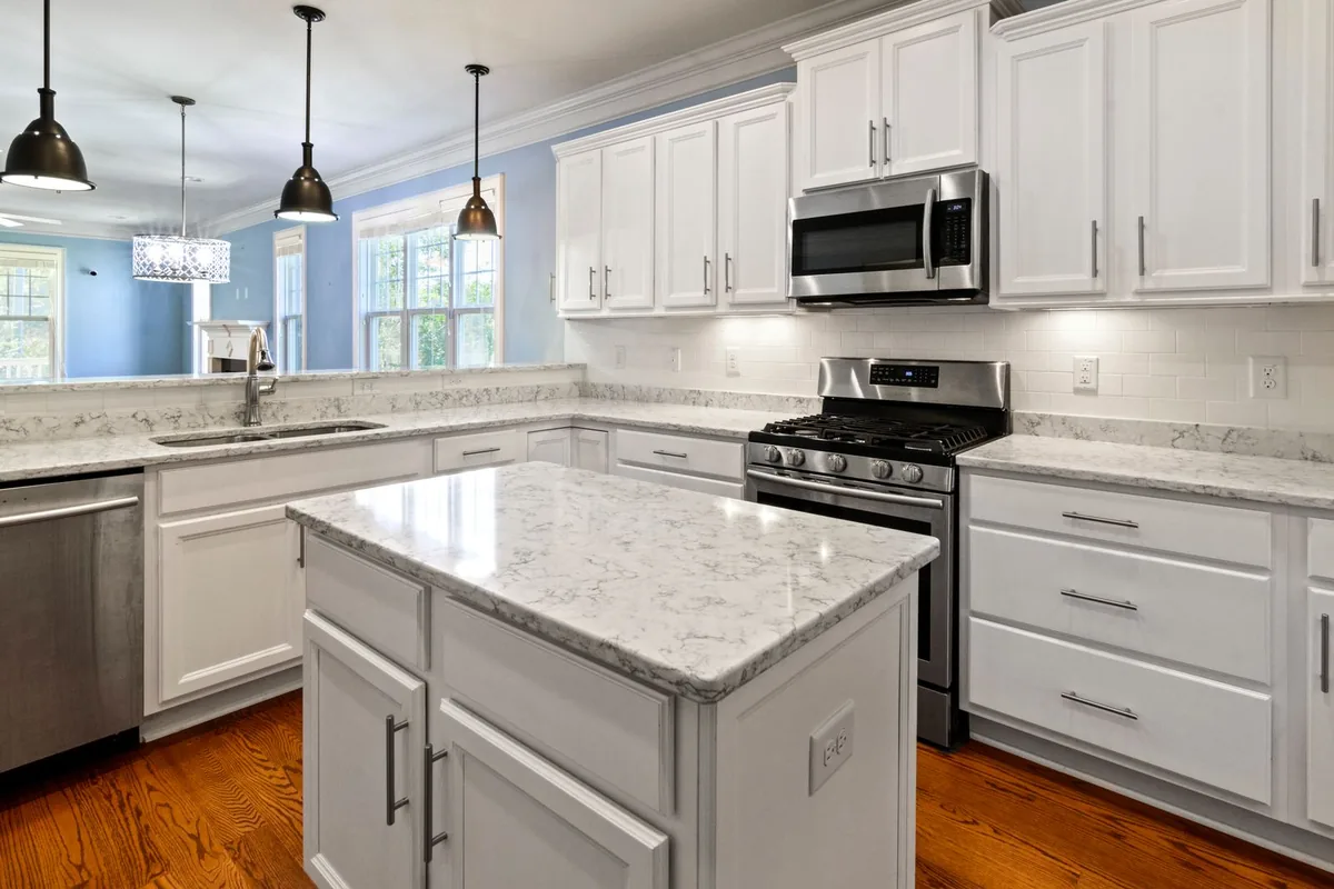 Filth & Squalor Cleanup in Malverne, NY